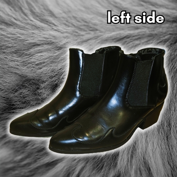 black vegan leather TUK chelsea ankle boots with flame detail, size 9W - Picture 1 of 9